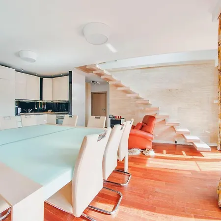 Everysky - Gorna 19a * 스클라르스카포렘바